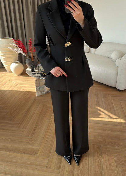 Large Buttoned, Waist-Fit Suit -  Dark Brown