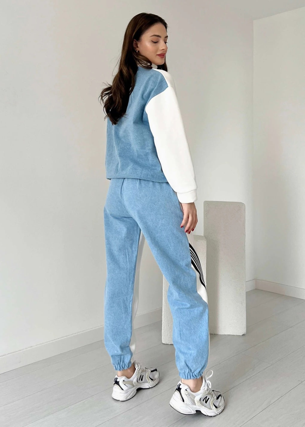 Contrast Fleece with jeans tracksuit