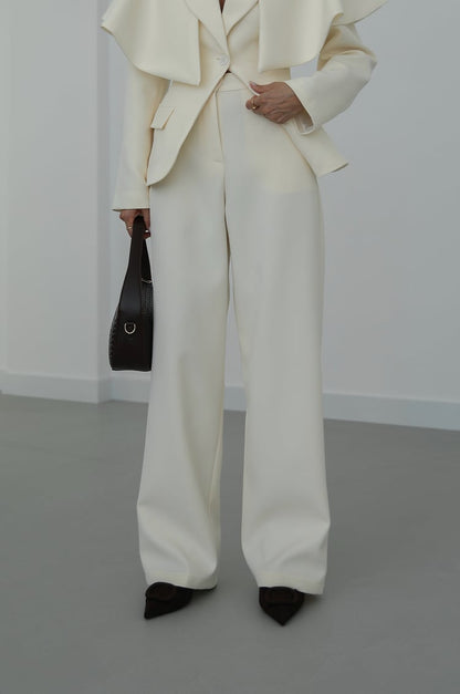 Jacket with removable cape suit - beige