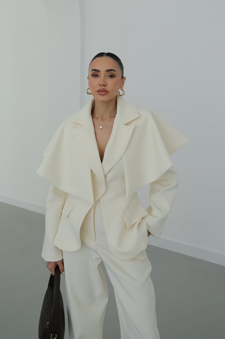 Jacket with removable cape suit - beige