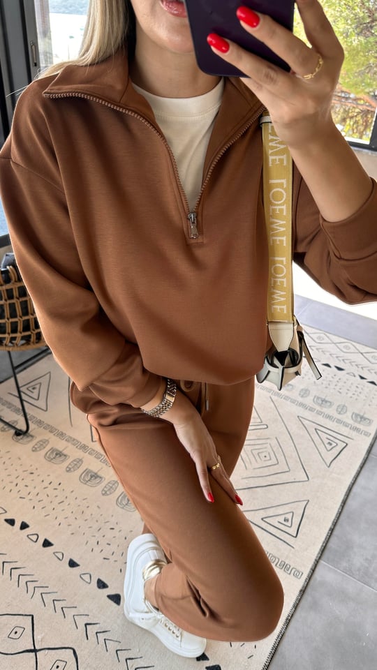 Oysho tracksuit