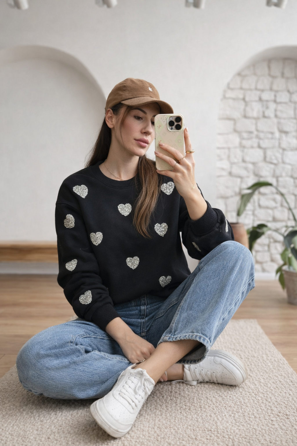 Fleece sweatshirt with glitter details