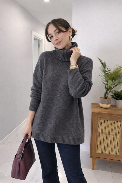 High-neck wool jumper
