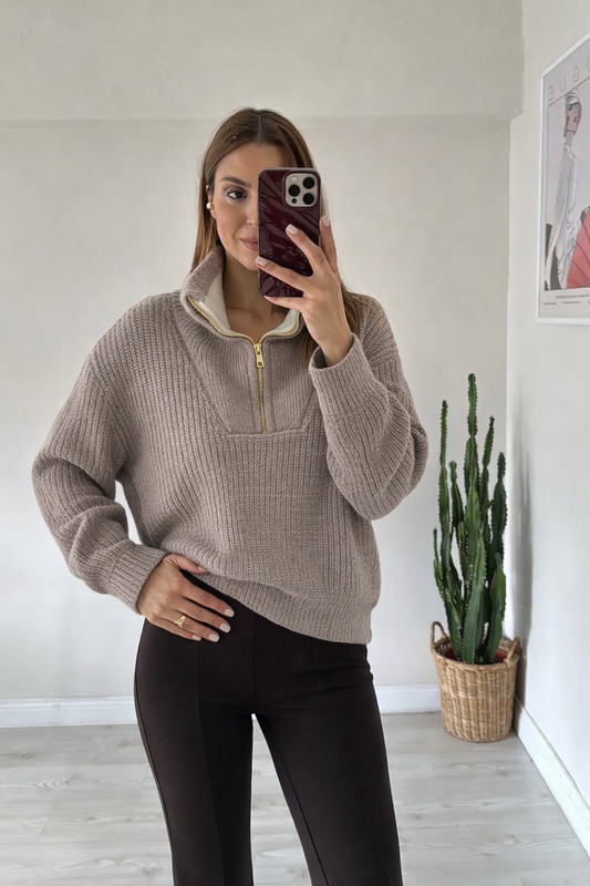 Network knitted jumper