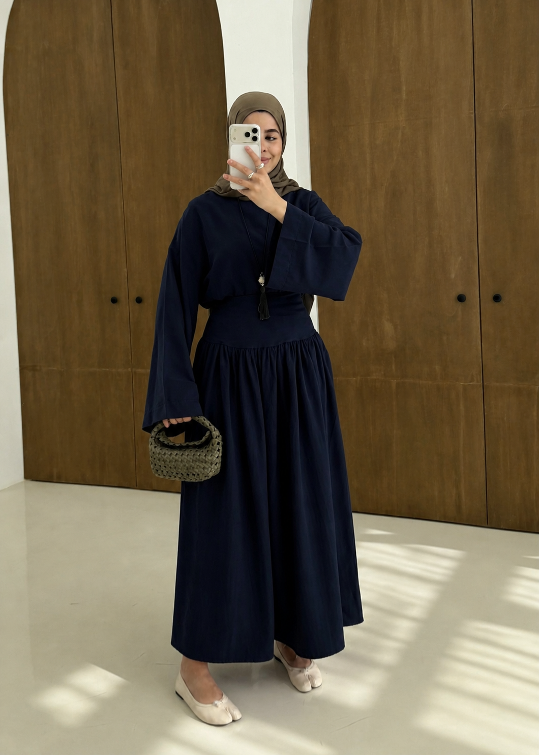 Wide sleeve blouse, High-waisted skirt with flowy silhouette Two-Piece Set - navy blue