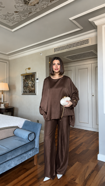 Oversized Batwing Top with Wide-Leg Pants chiffon Set