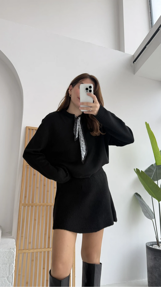Long Sleeve Sweater with Scarf Tie - Black