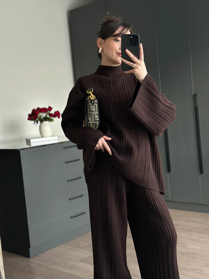 Round neck knitted Co-ord set