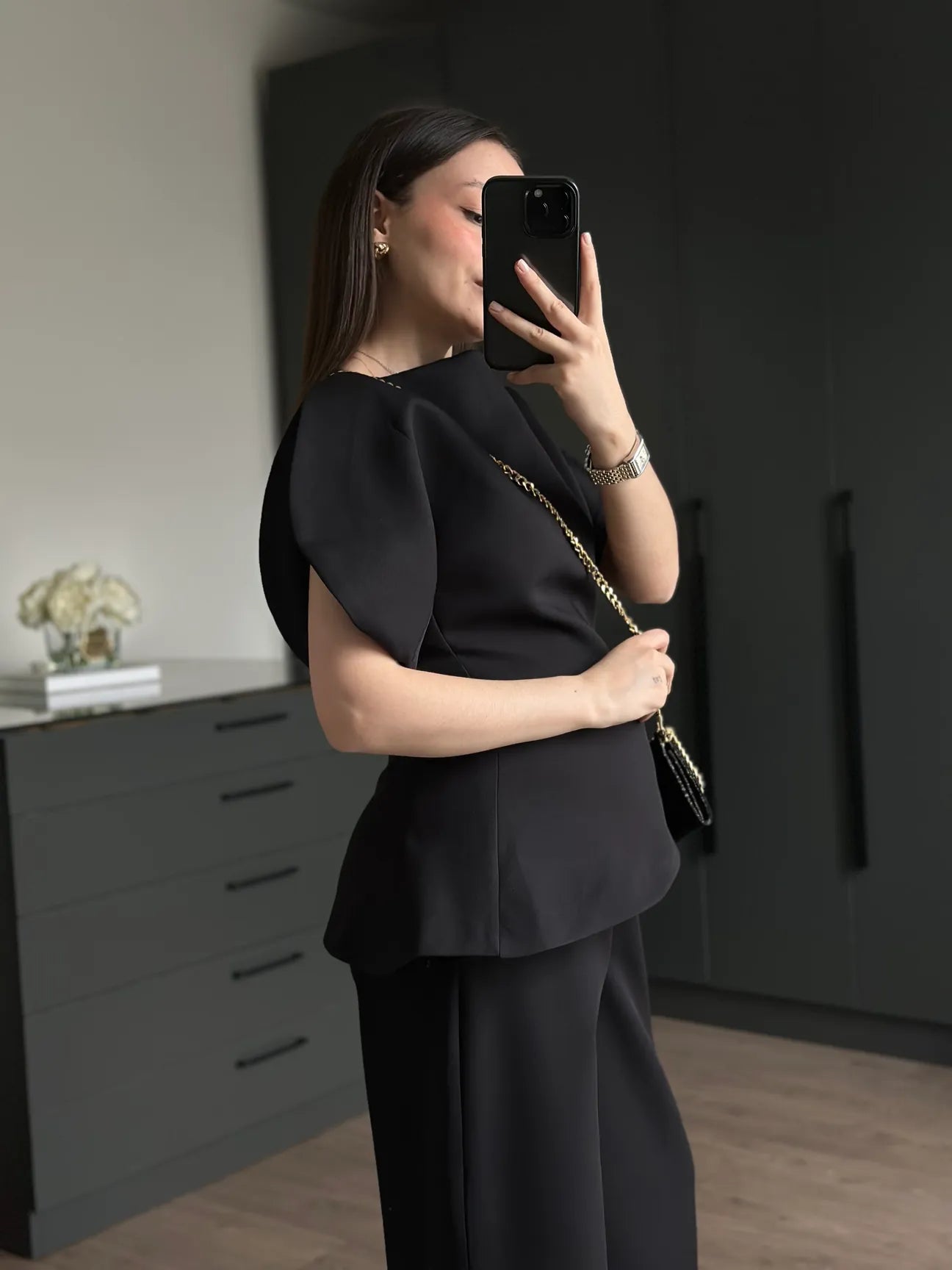 ASYMMETRICAL CUT BALLOON SLEEVE PREMIUM SET-BLACK