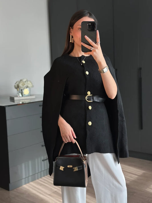 Wool Poncho with belt