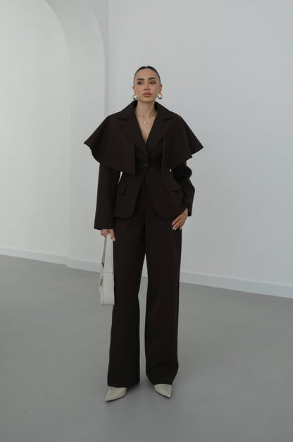 Jacket with removable cape suit - brown