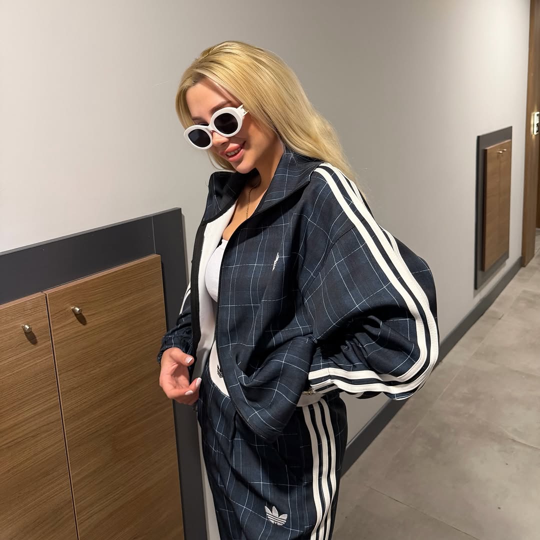 Adidas checked tracksuit-navy blue