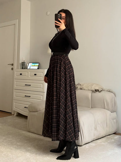 Checked chiffon lined Skirt