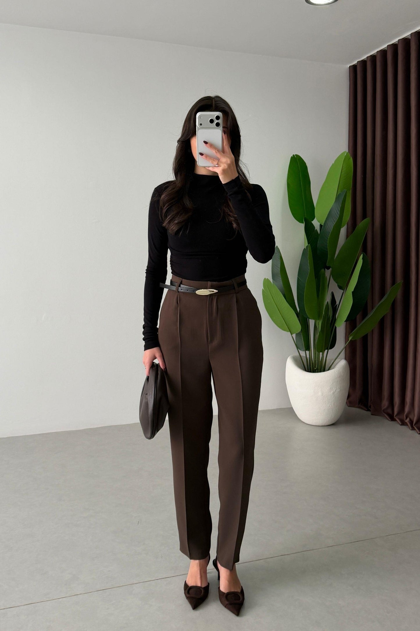 Brown Crepe Fabric Belted Carrot Pants