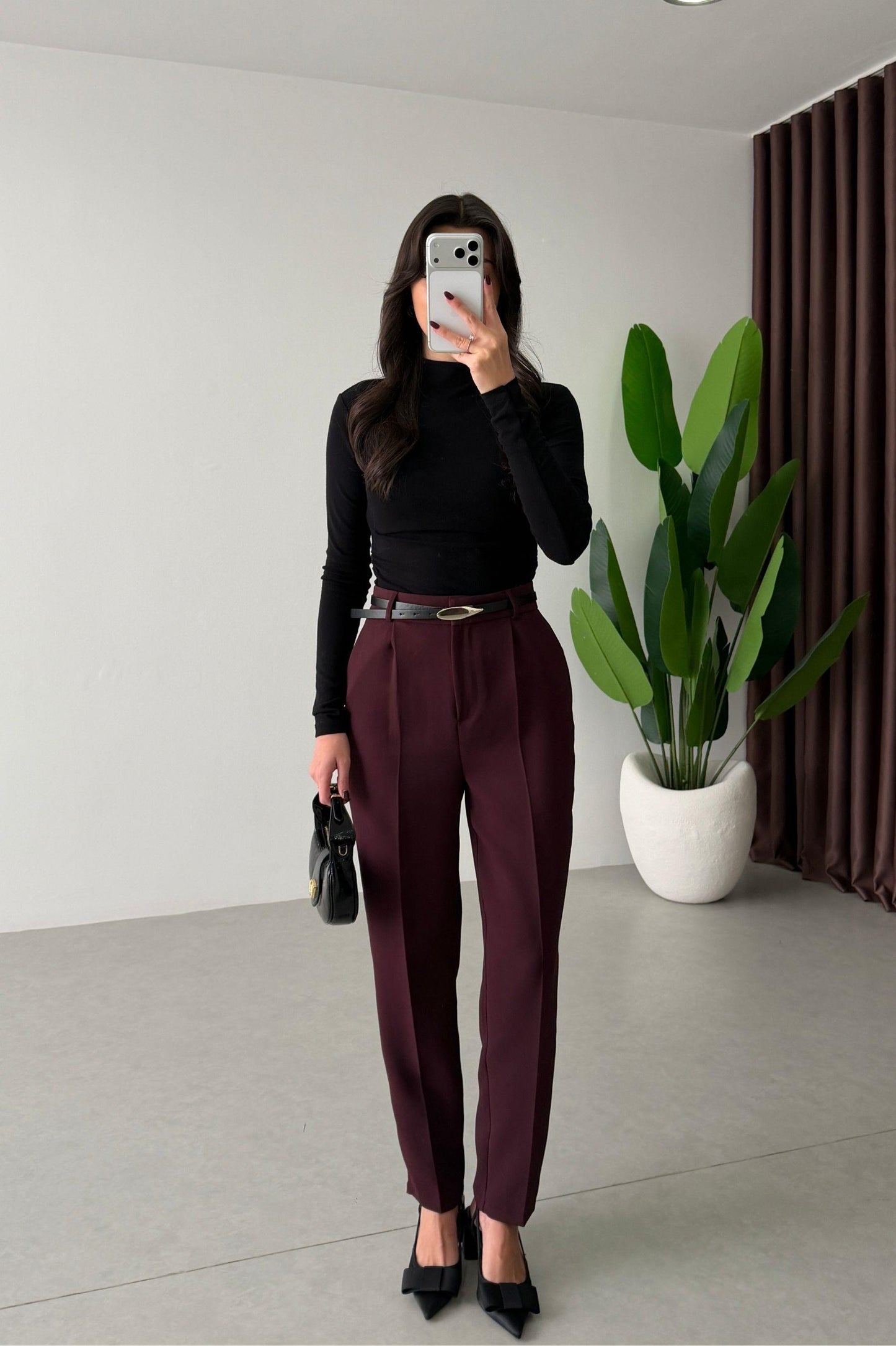 burgundy Crepe Fabric Belted Carrot Pants