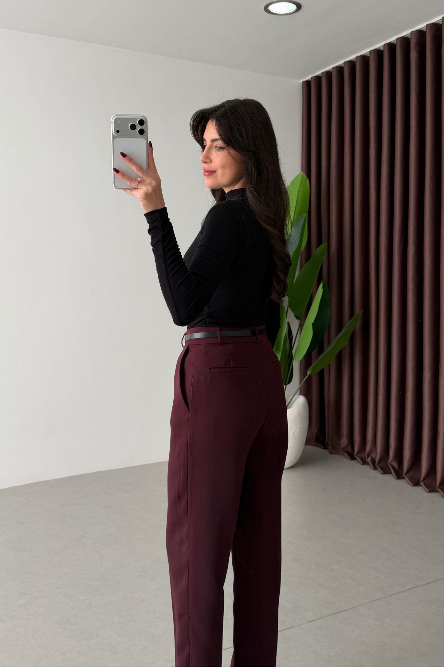 burgundy Crepe Fabric Belted Carrot Pants