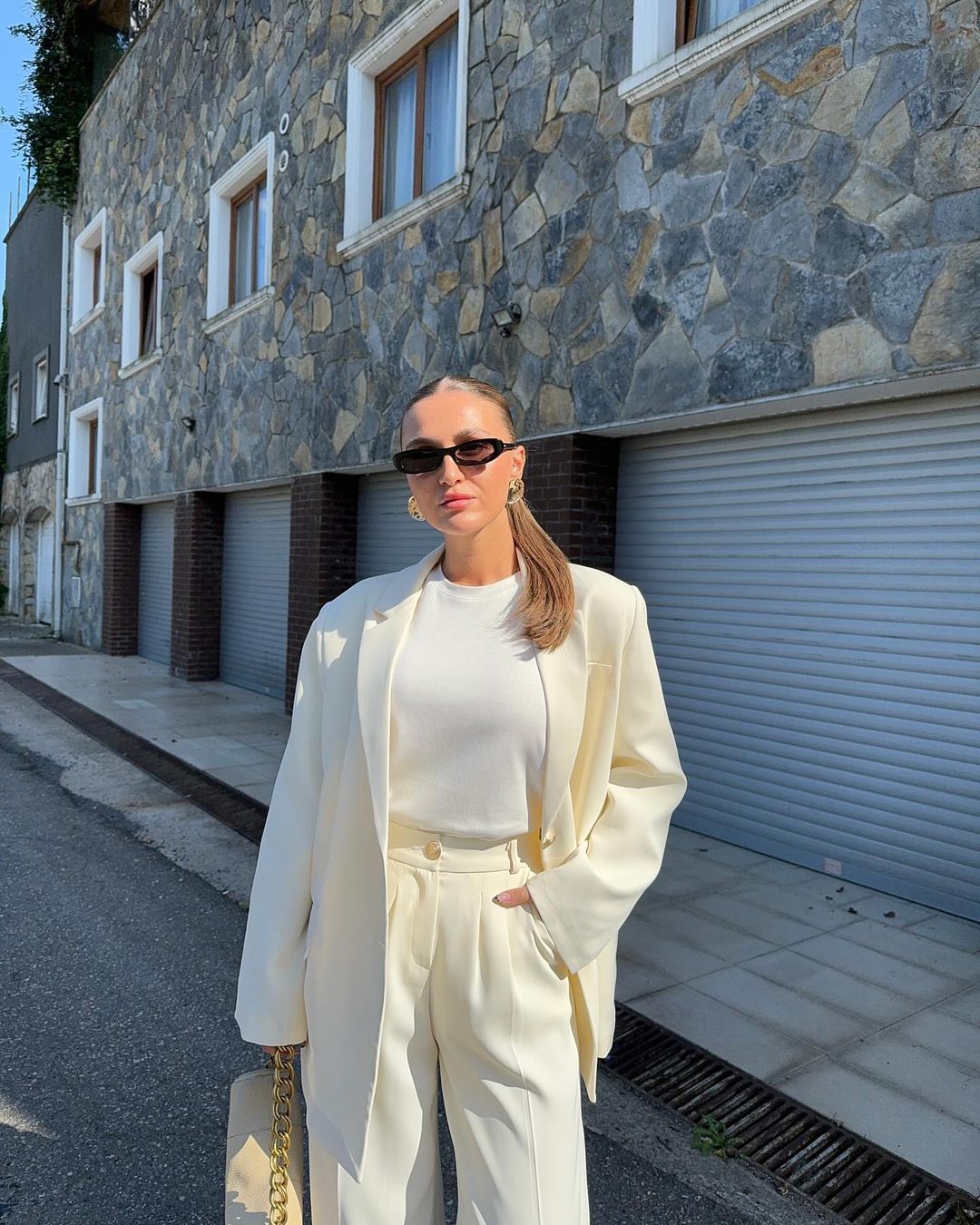 Oversize gold buttons blazer with wide leg trouser suit