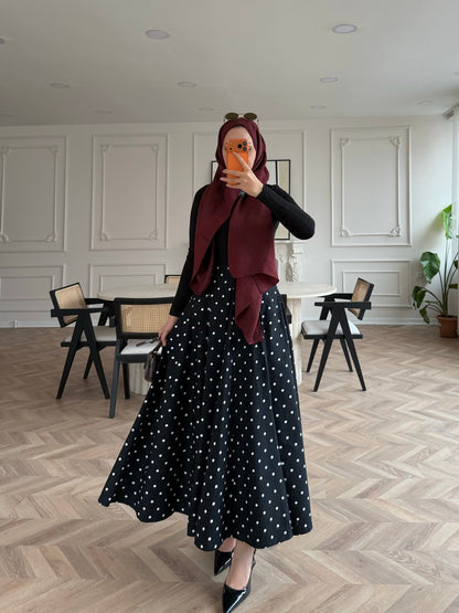 Polka dot maxi skirt- black