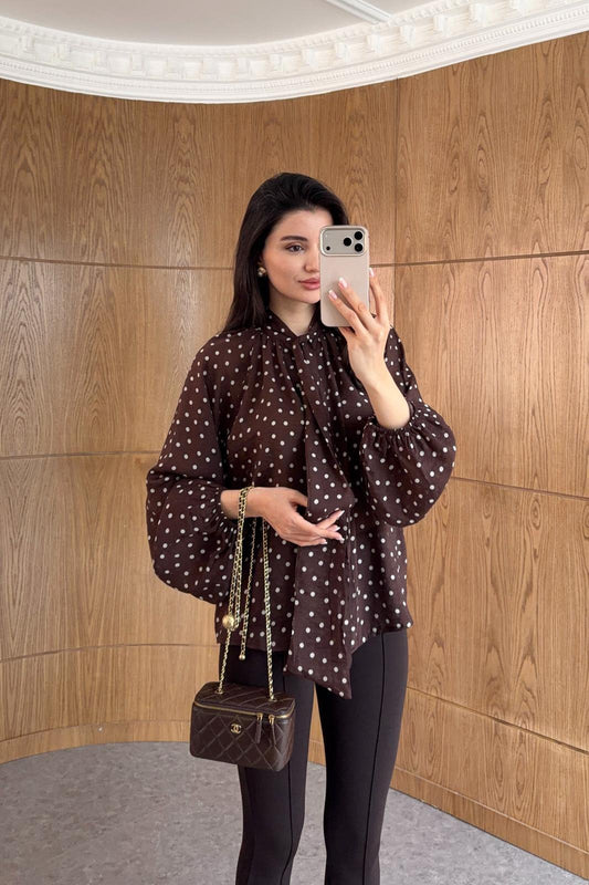 Polka dots patterned shirt with tie