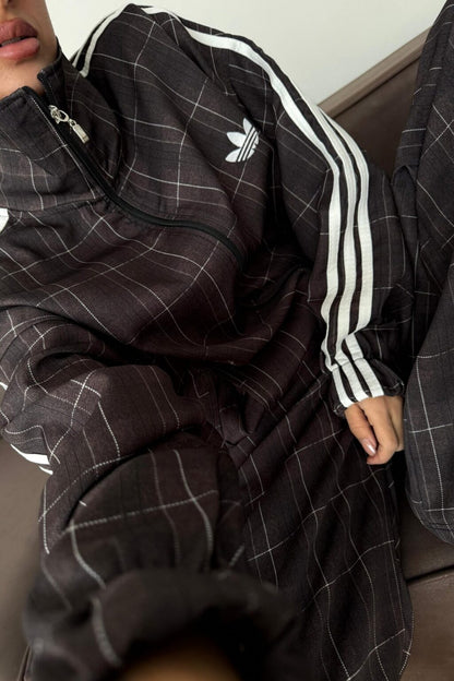 Adidas checked tracksuit -brown